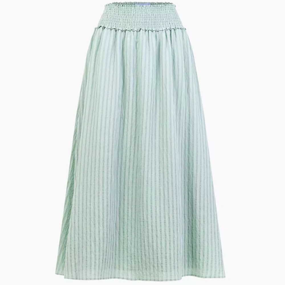 Hill House Home Delphine Nap Skirt green seersucker